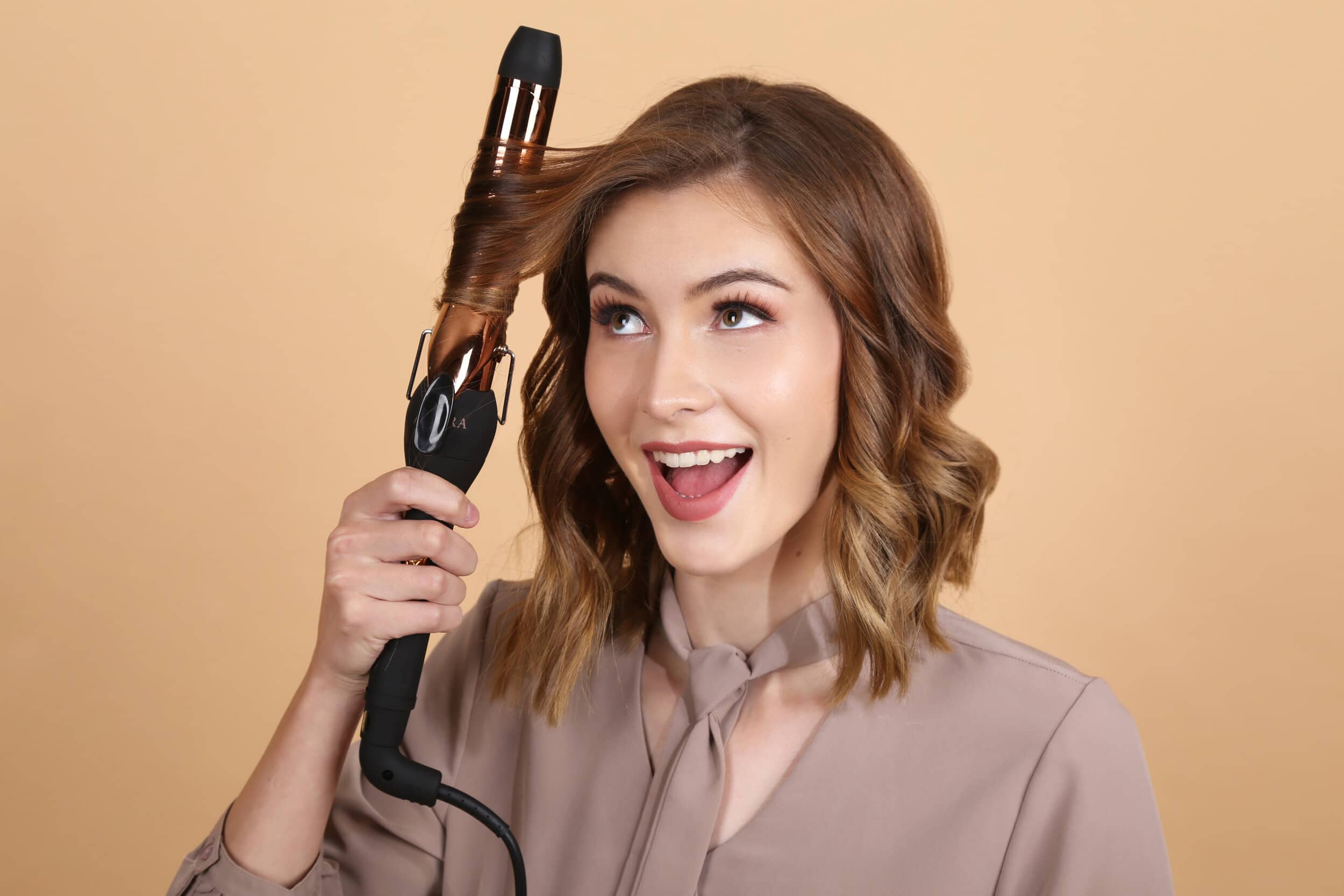 Best 5 Curling Iron For Beach Waves in 2025 for Wonderful Waves